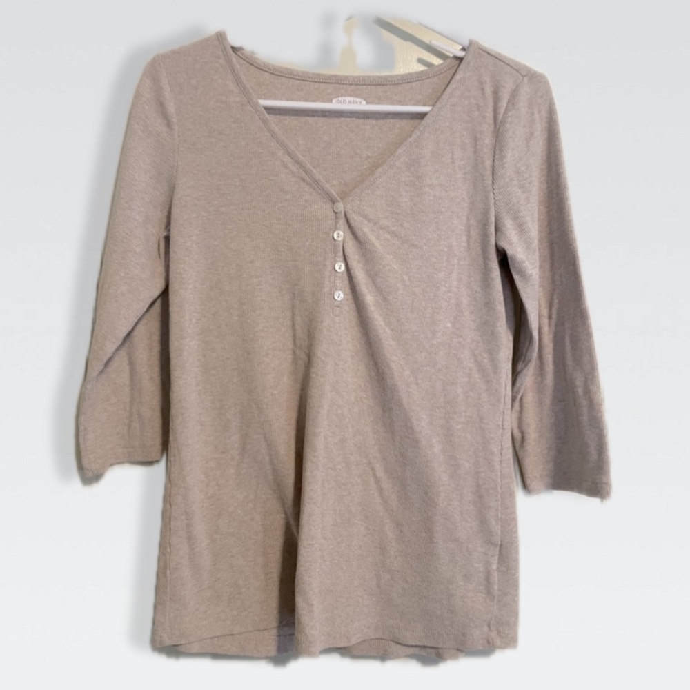Old Navy 1/4 Length Slim Fit Top Small Beige Comfy Cozy Neutral Cottagecore